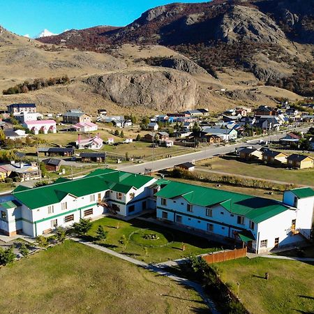 Hostel Pioneros Del Valle Ель-Чальтен Екстер'єр фото