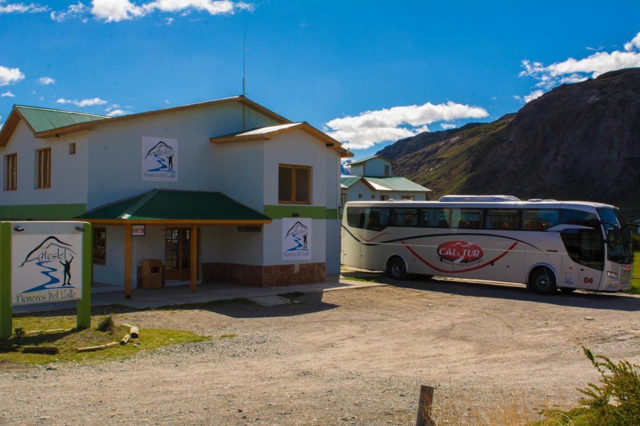 Hostel Pioneros Del Valle Ель-Чальтен Екстер'єр фото