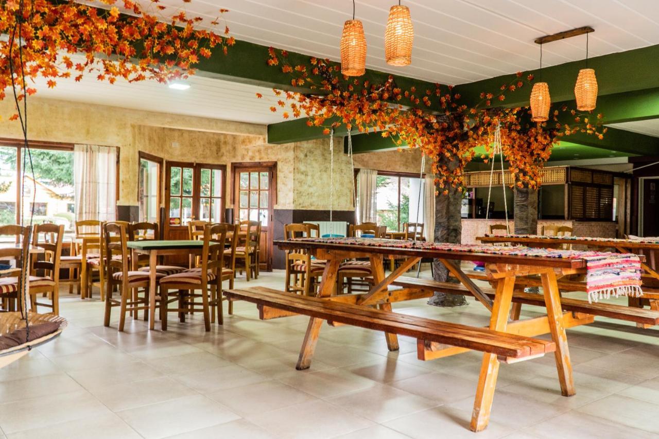 Hostel Pioneros Del Valle Ель-Чальтен Екстер'єр фото